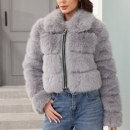 Veste Courte en Fourrure – L'Alliance Chic & Confort